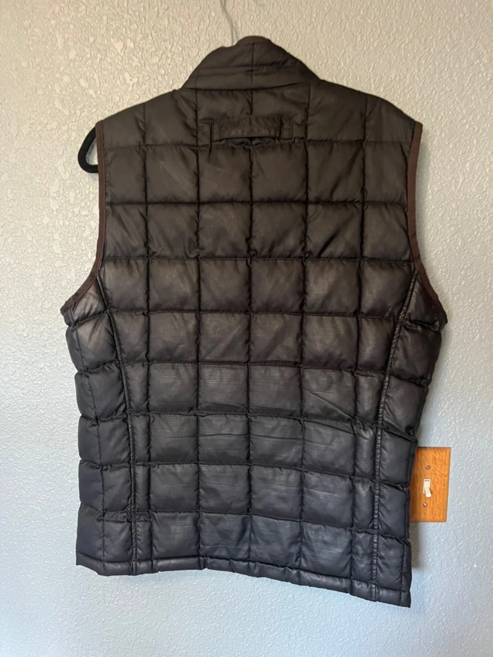 Roundtree & Yorke Mens Medium Puffer Vest Full Zip Lightweight Sleeveless Black